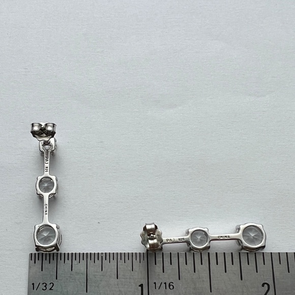 Faux Diamond earrings 925-Sterling Silver - Picture 3 of 6